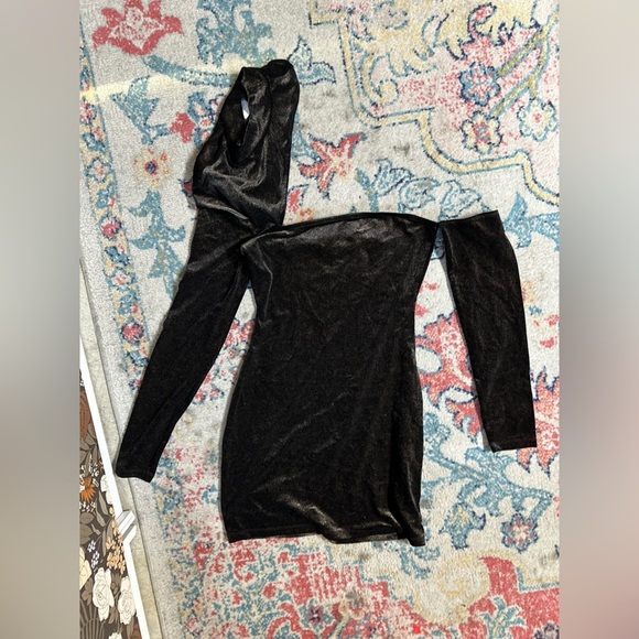 NWOT ale by alessandra x REVOLVE Ana Dress in gold size small - Picture 6 of 6